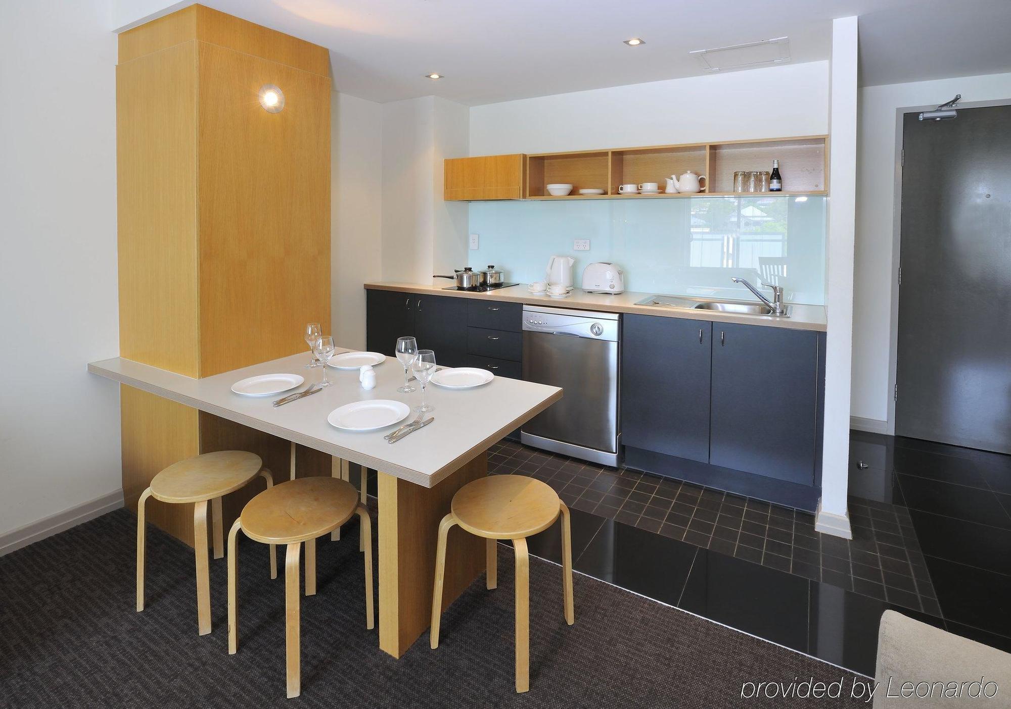 Metro Hotel Ipswich International ภายนอก รูปภาพ
