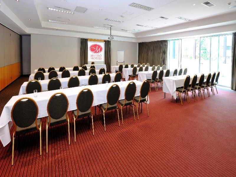 Metro Hotel Ipswich International ภายนอก รูปภาพ