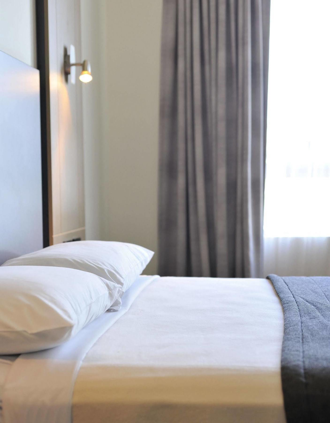 Metro Hotel Ipswich International ภายนอก รูปภาพ