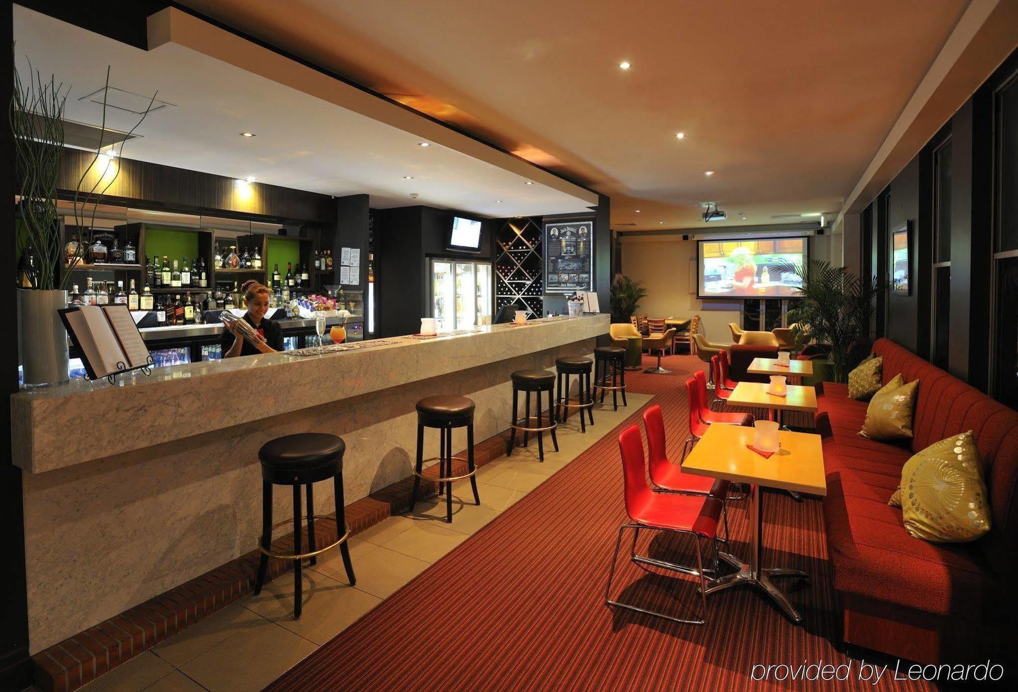 Metro Hotel Ipswich International ภายนอก รูปภาพ